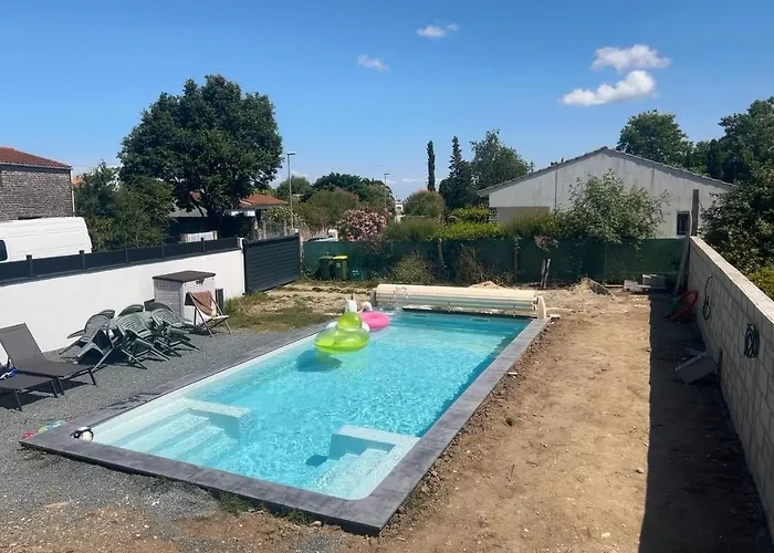 Maison à Oléron Avec Piscine Chauffée Et Privée